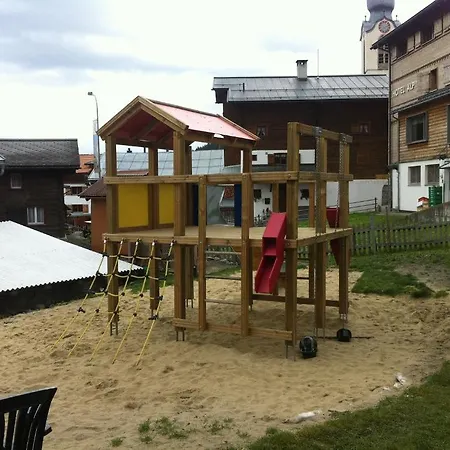 מלון Alpina Breíl